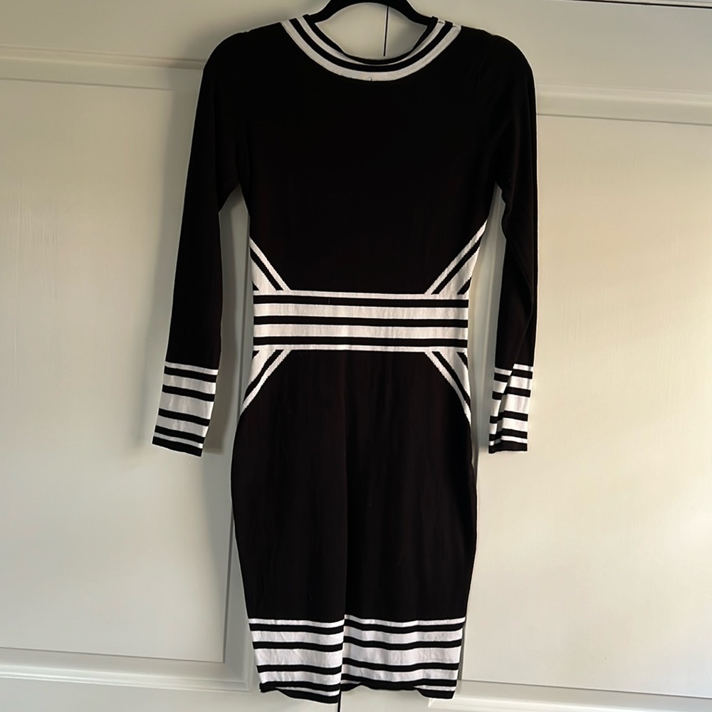 H&M Black & White Striped Pattern Knit Dress